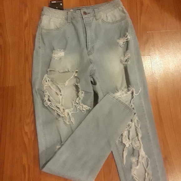 Fashion Nova Ripped Jeans - Picture 2 of 4